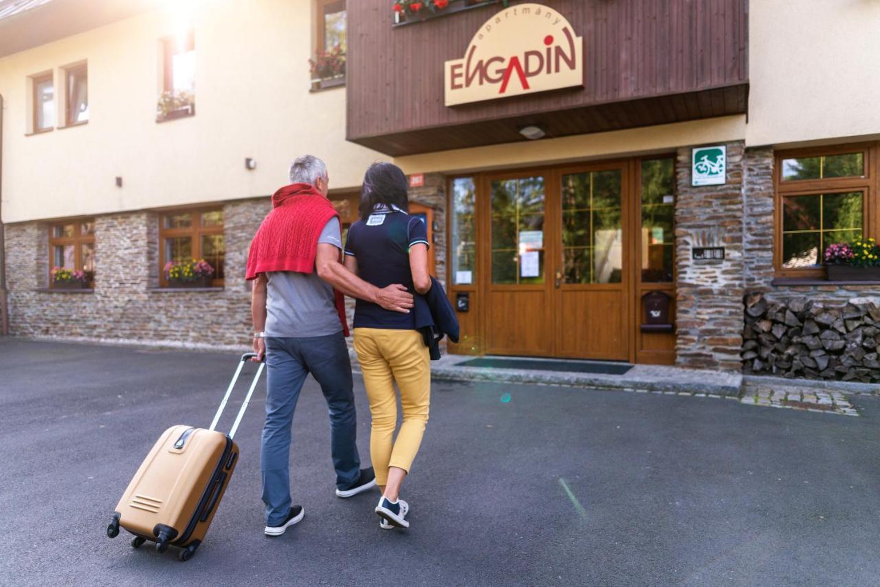 Apartmany Engadin Bozi Dar Ngoại thất bức ảnh
